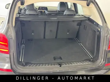 BMW X3 xDrive 20d 48V Automatik Nav PDC Temp 190ps