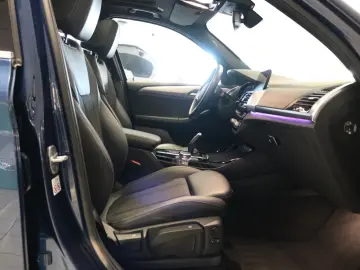 BMW X3 xDrive 20 d Advantage Pano HUD DAB  Navi