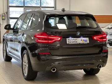 BMW X3 xDrive 20d Aut Navi Brems&DriveAssist WLAN