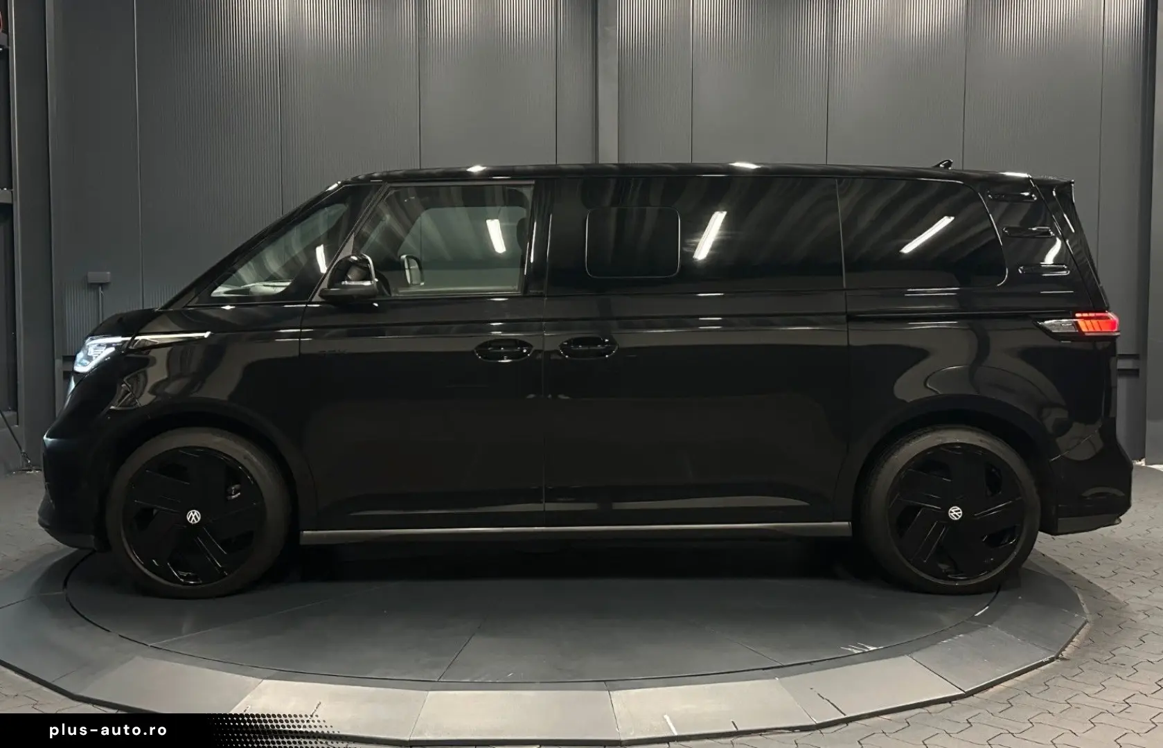 VW ID.Buzz GTX LR 4Mot.  21Zoll el.TÜR Wärmepumpe