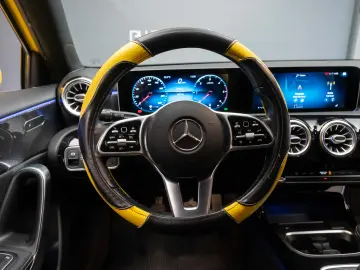 Mercedes-Benz A 180D