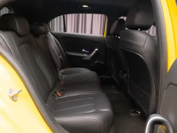 Mercedes-Benz A 180D