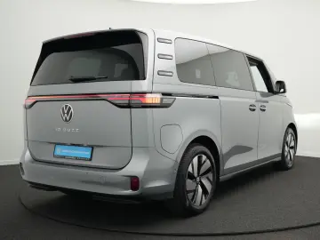 VW ID.Buzz Pure  AHK IQ.LIGHT NAVI ACC R-KAM 19