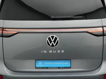 VW ID.Buzz Pure  AHK IQ.LIGHT NAVI ACC R-KAM 19