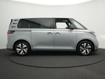 VW ID.Buzz Pure  AHK IQ.LIGHT NAVI ACC R-KAM 19