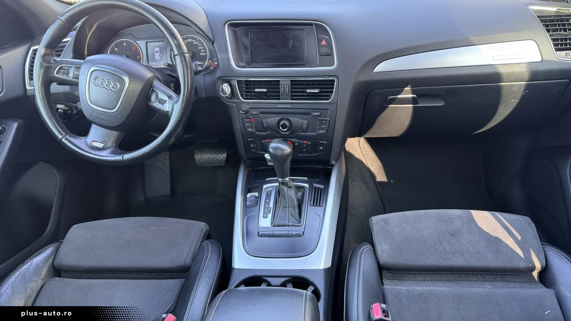 Q5 cu 6000e avans 5000e in 3 lunk direct la parc