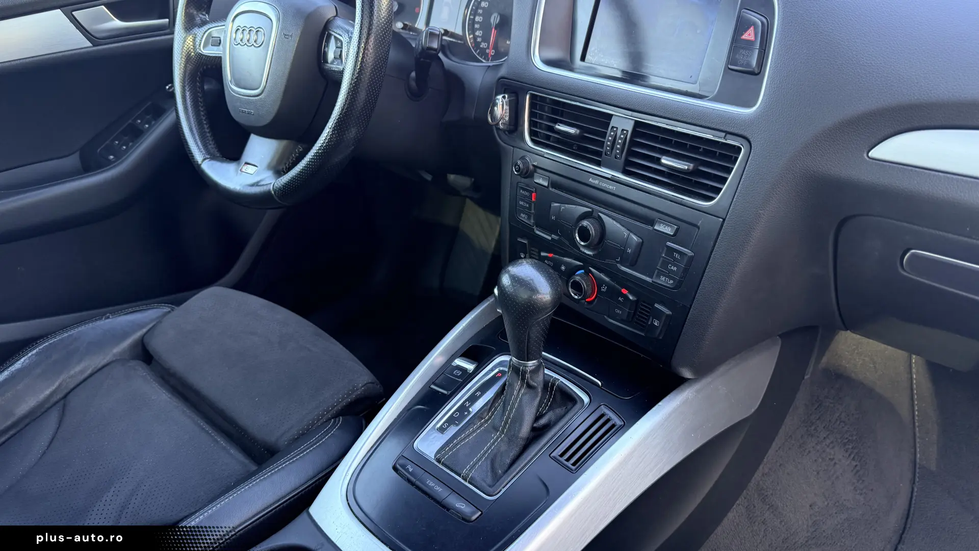Q5 cu 6000e avans 5000e in 3 lunk direct la parc