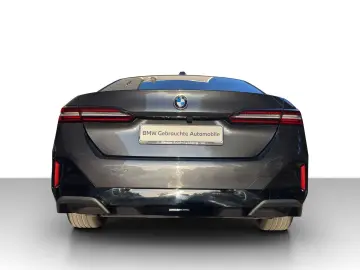 BMW 520d Limousine M Sportpaket DrivAs