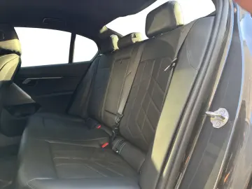 BMW 520d Limousine M Sportpaket DrivAs
