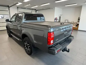JAC 8 Pro 4wd  Doppelkabine    Ahk