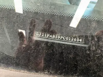 JAC 8 Pro 4wd  Doppelkabine    Ahk