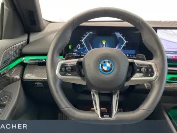BMW 550e A xDrive Lim MSport PRO AHK ACCPro 360  HUD