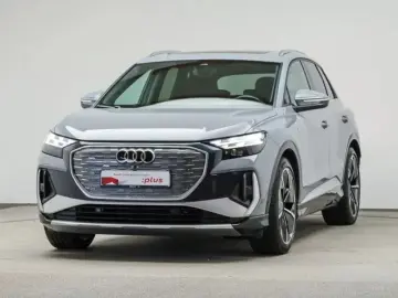 AUDI Q4 45 e-tron qu. S line  Matrix  Pano  Assist