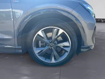 AUDI Q4 e-tron 45 quattro S-Line GRA Navi Virt 45 qua