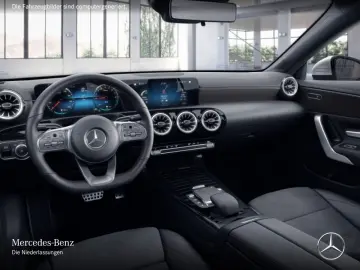 MERCEDES-BENZ CLA250e Cp AMG Pano Dist LED Sound Kam…