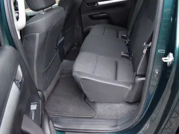 TOYOTA Hilux Double Cab 2.8 D-4D Comfort