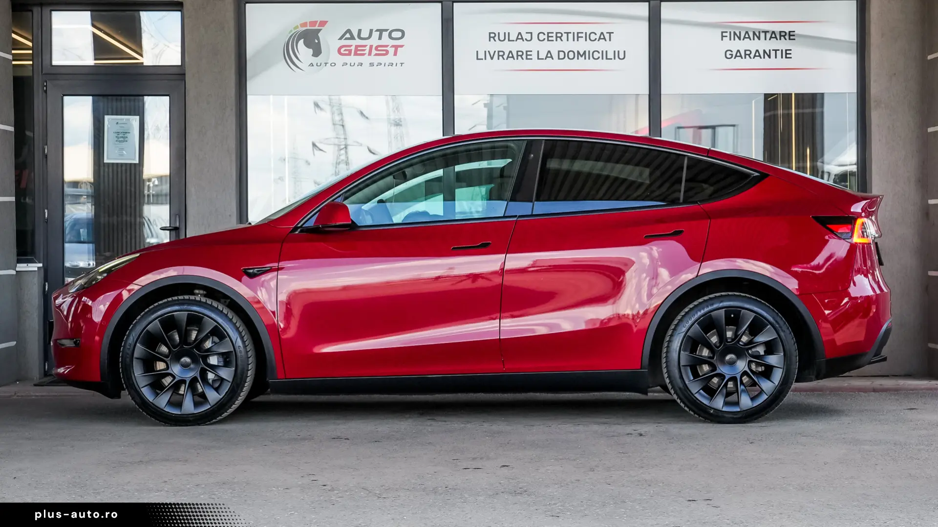 Tesla Model Y 75 kWh Dual Motor Long Range 4WD