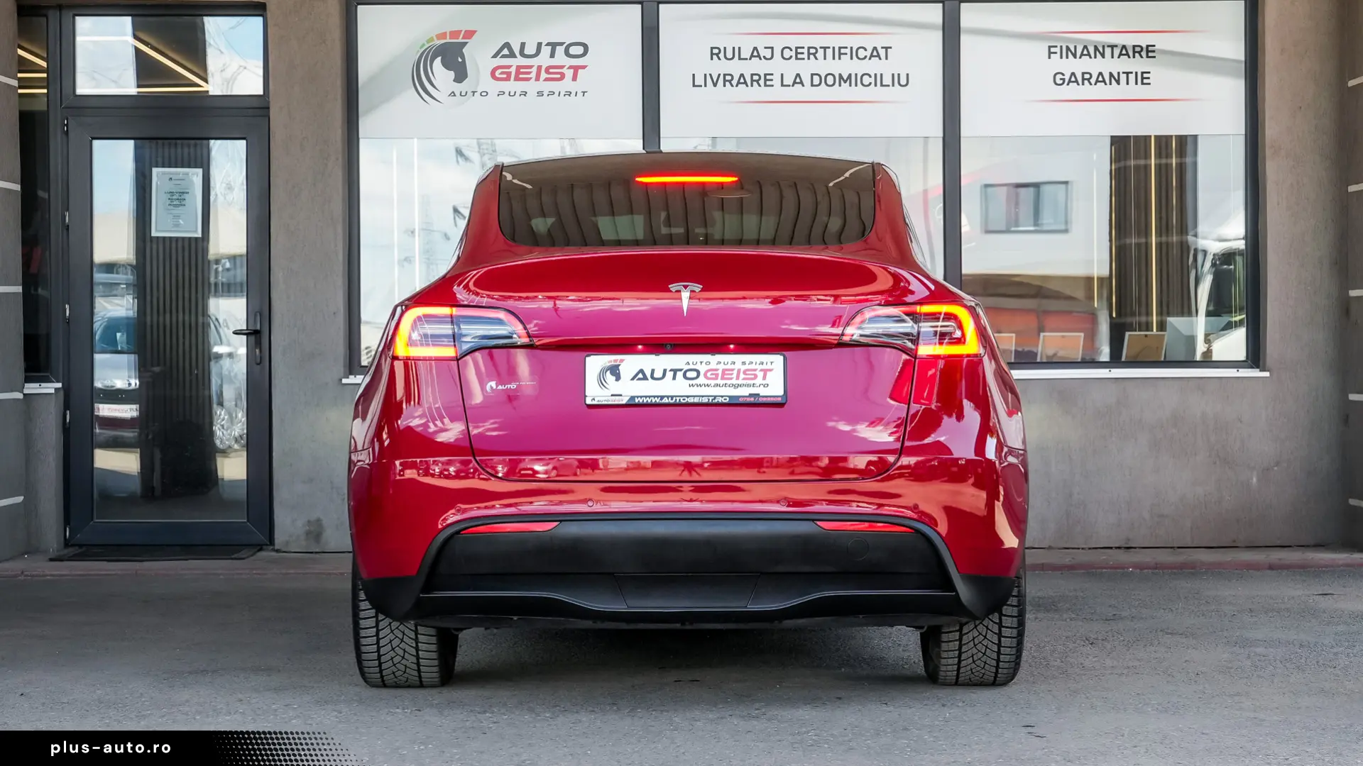Tesla Model Y 75 kWh Dual Motor Long Range 4WD