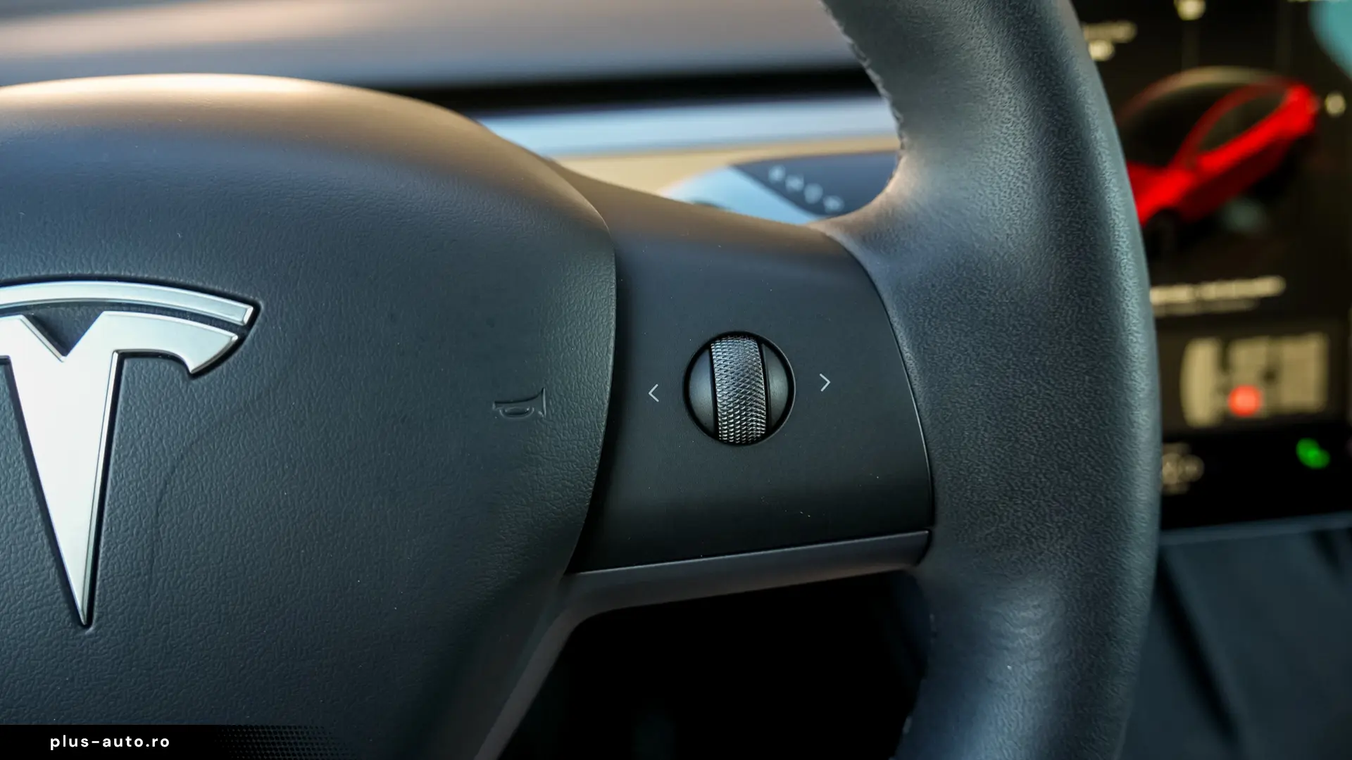 Tesla Model Y 75 kWh Dual Motor Long Range 4WD