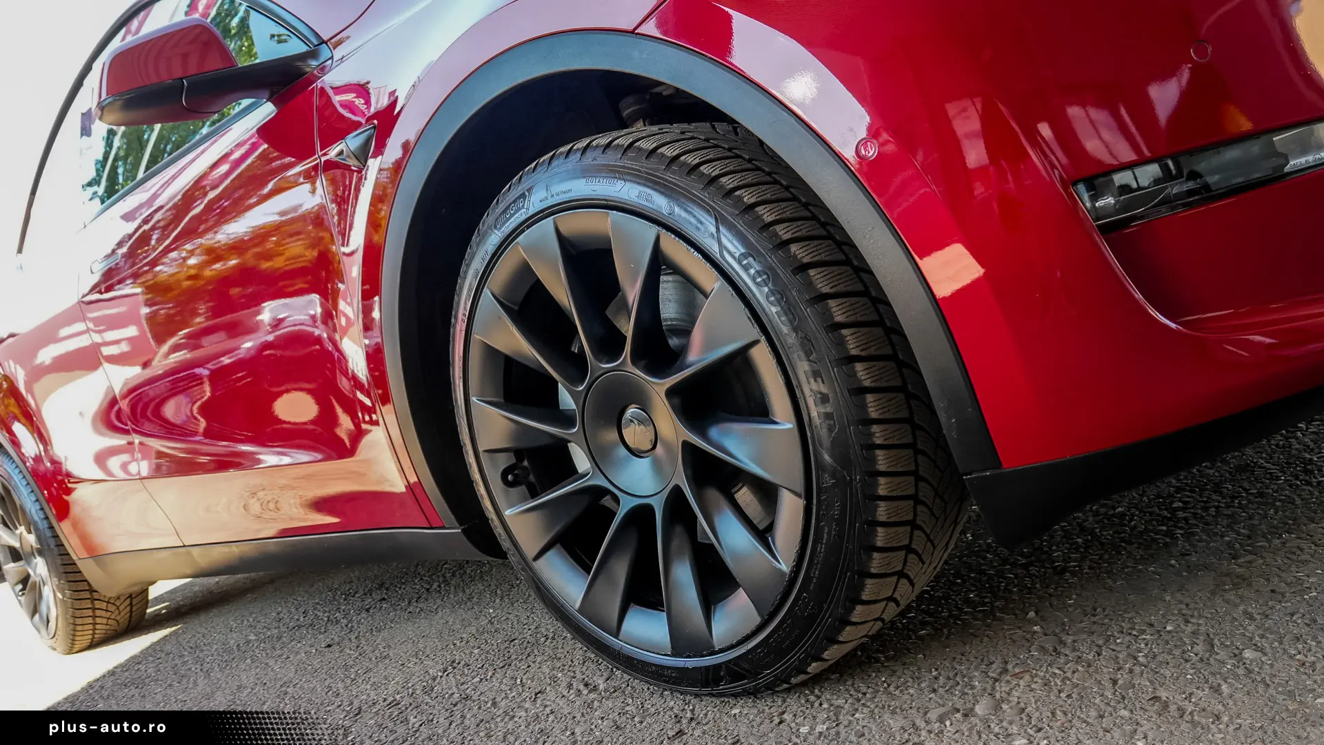 Tesla Model Y 75 kWh Dual Motor Long Range 4WD
