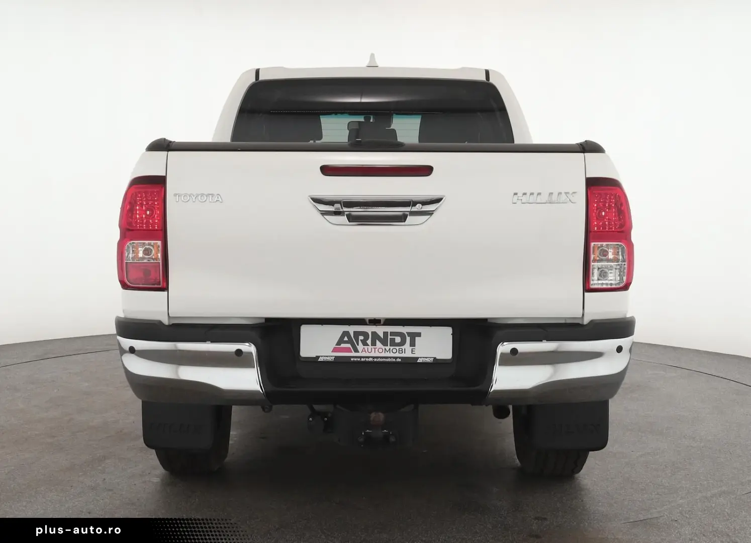 TOYOTA Hilux Double Cab 2.8 4x4 Comfort Nav ACC Kam AHK
