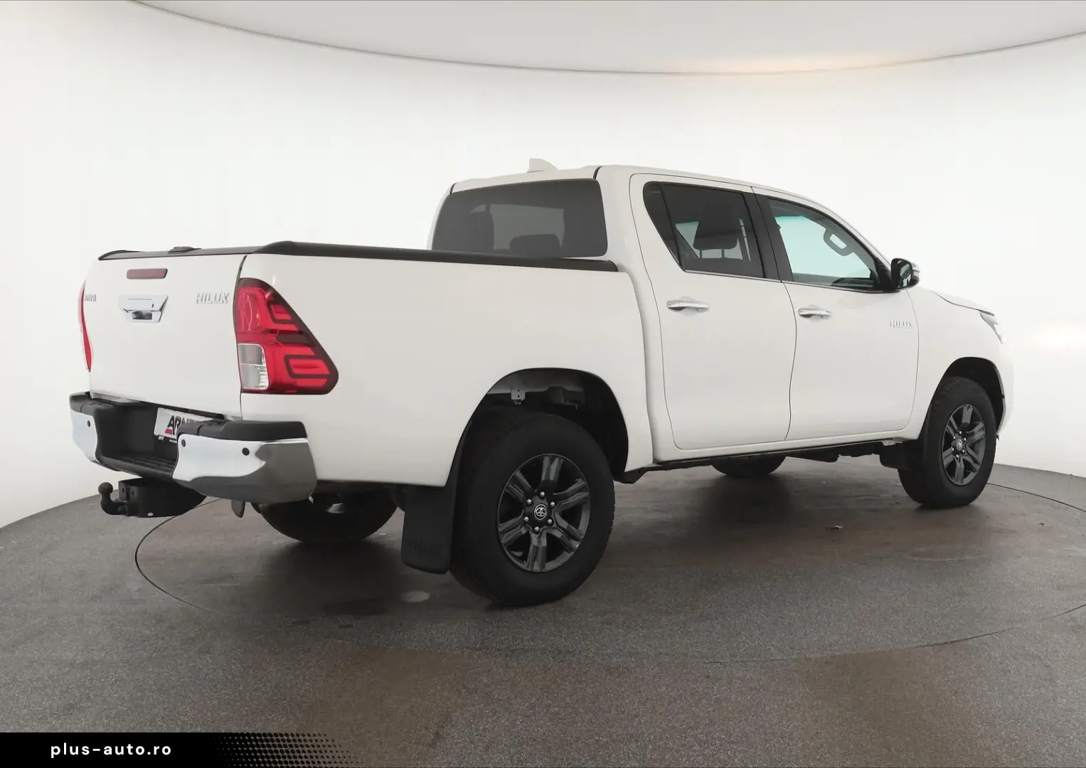 TOYOTA Hilux Double Cab 2.8 4x4 Comfort Nav ACC Kam AHK