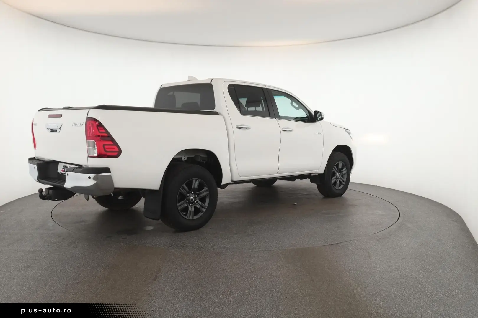 TOYOTA Hilux Double Cab 2.8 4x4 Comfort Nav ACC Kam AHK