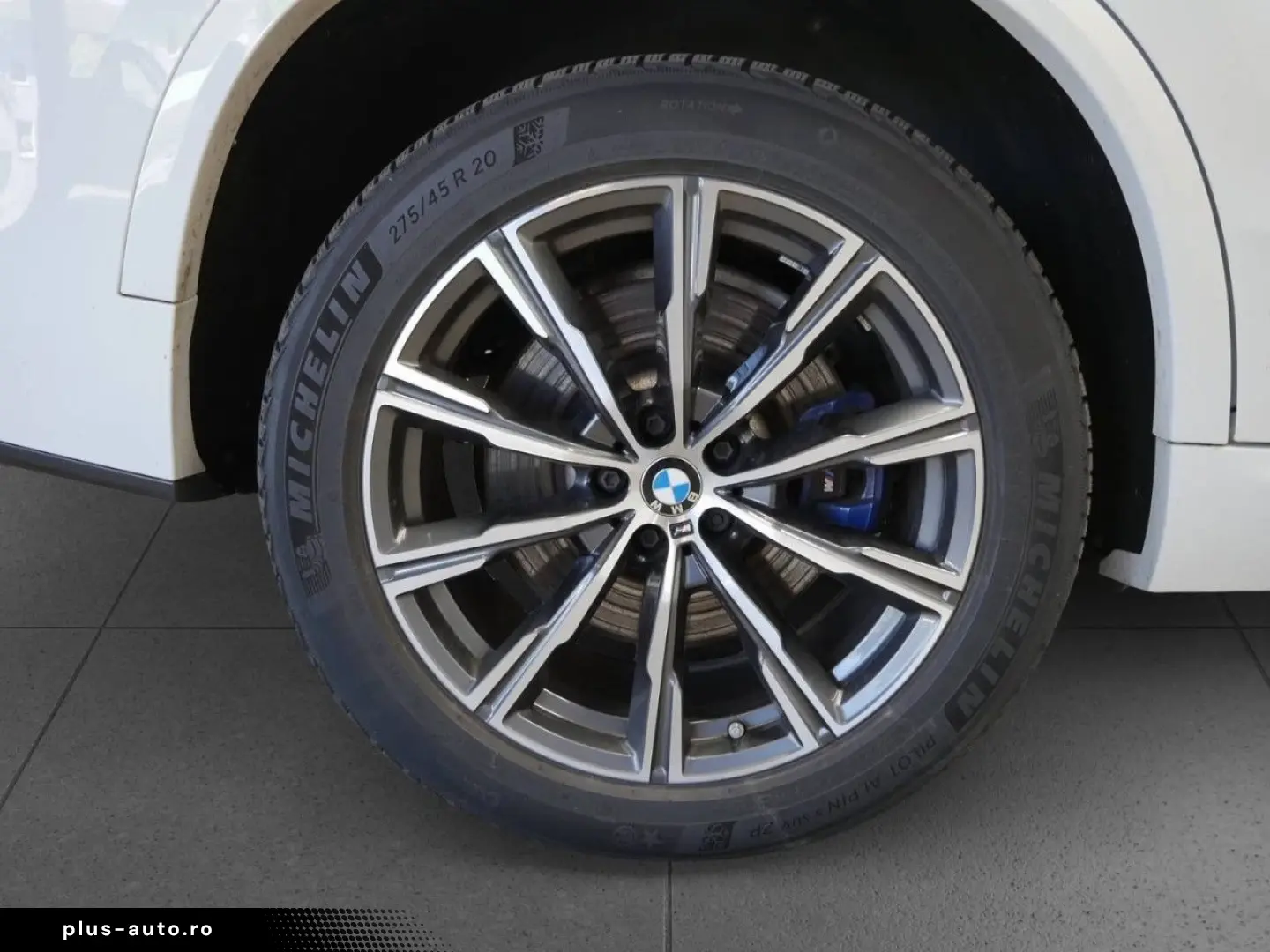 BMW X5 xDrive45e M-Sport SkyLou B&W TV  NightVision