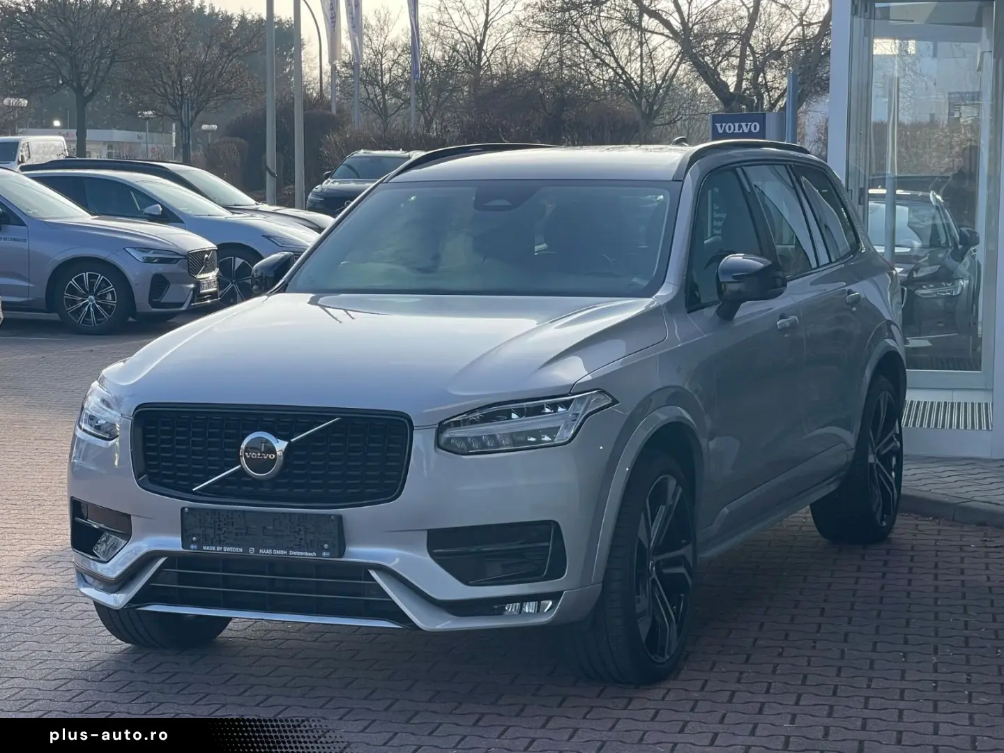 VOLVO XC90 B5 D AWD Plus Dark Auto
