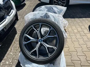 BMW X5 45e xDRIVE M SPORT 21Z. LSR ACC HuD PANO 360