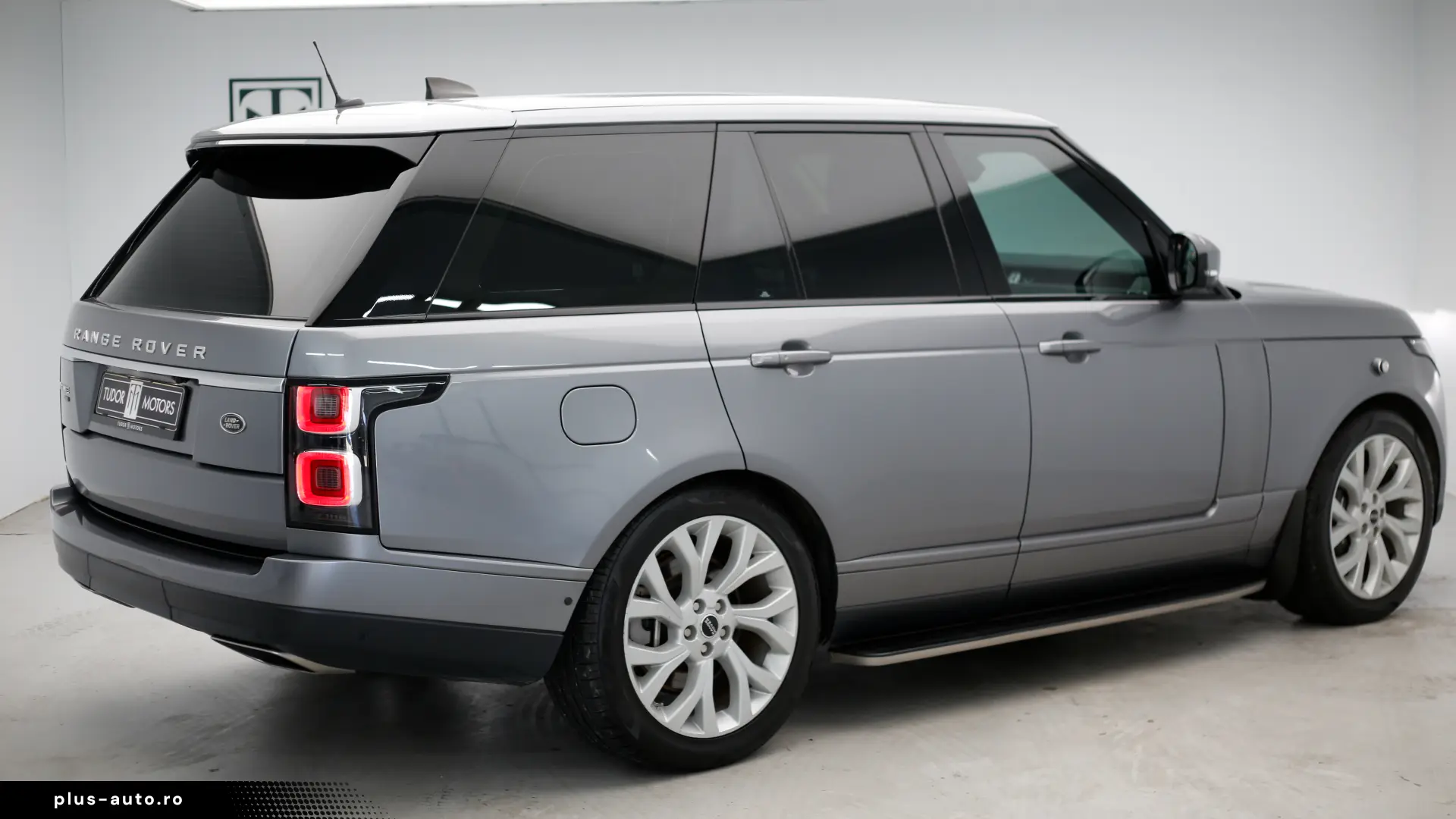 Land Rover Range Rover P400e Vogue - Garantie - Istoric
