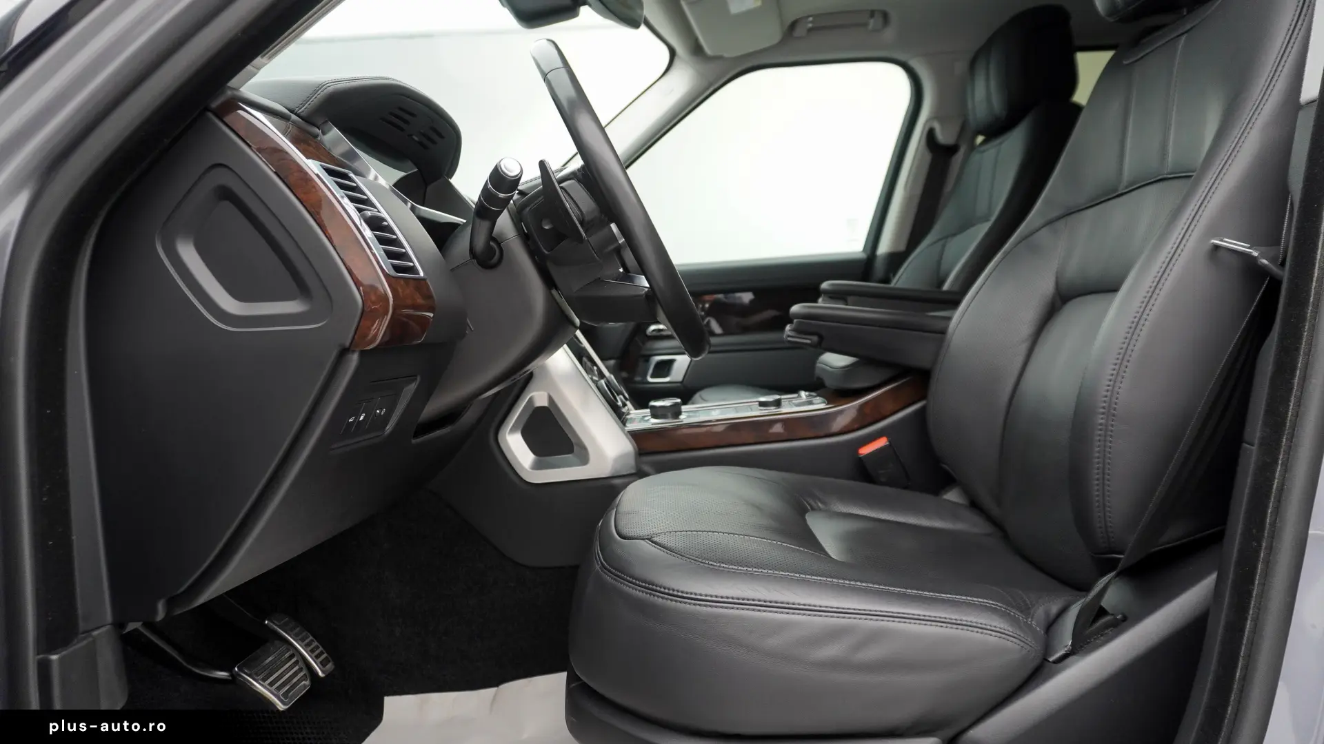 Land Rover Range Rover P400e Vogue - Garantie - Istoric