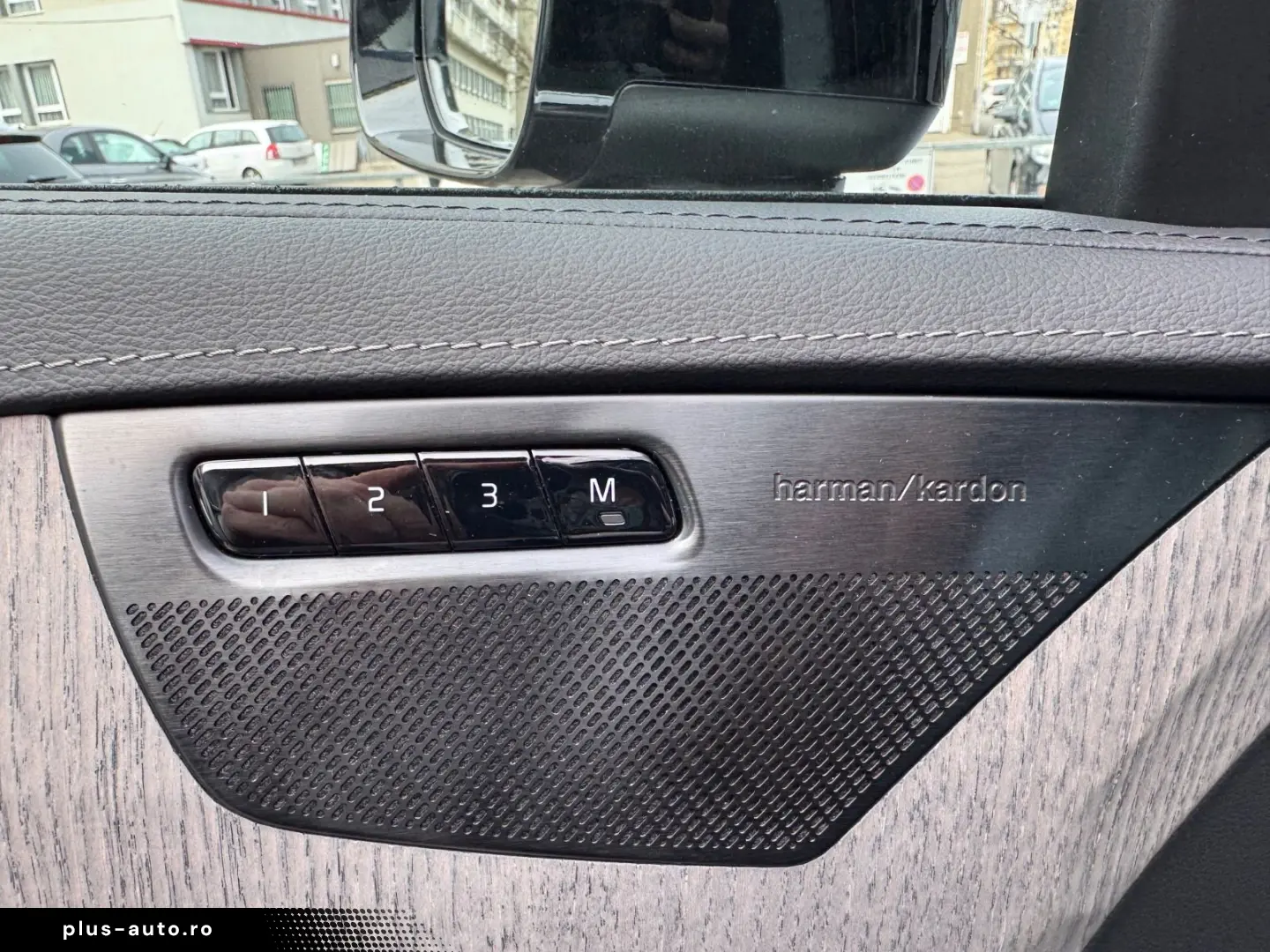 VOLVO XC90 Inscription AWD Lift ACC AHK 360  PANO 7S.