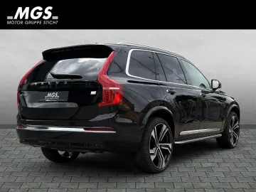 VOLVO XC90 Ultimate Bright Recharge Plug-In Hybrid AWD