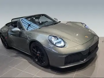 Porsche 992 911 Carrera GTS Cabriolet Liftsystem