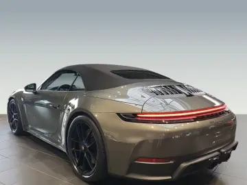 Porsche 992 911 Carrera GTS Cabriolet Liftsystem