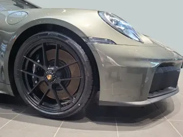 Porsche 992 911 Carrera GTS Cabriolet Liftsystem