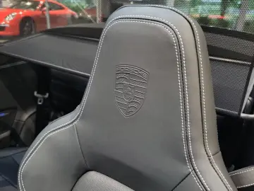 Porsche 992 911 Carrera GTS Cabriolet Liftsystem