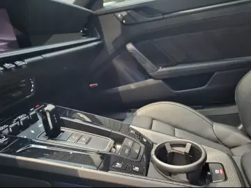 Porsche 992 911 Carrera GTS Cabriolet Liftsystem