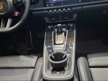 Porsche 992 911 Carrera GTS Cabriolet Liftsystem