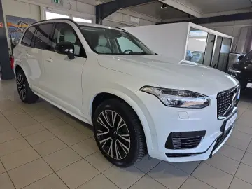 VOLVO XC90 T8 Ultimate Dark Recharge AWD Massage FourC