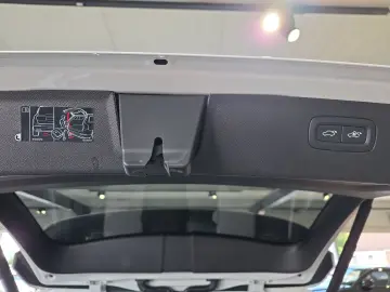 VOLVO XC90 T8 Ultimate Dark Recharge AWD Massage FourC