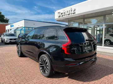 VOLVO XC90 T8 AWD Ultra Dark Auto