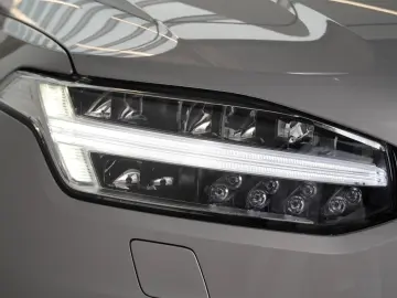 VOLVO XC90 T8 Ultra Bright Recharge Plug-In Hybrid AWD