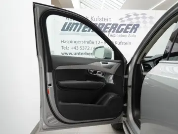 VOLVO XC90 T8 Ultra Bright Recharge Plug-In Hybrid AWD