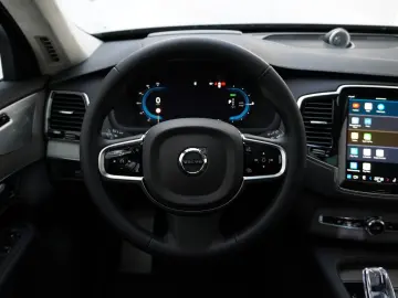 VOLVO XC90 T8 Ultra Bright Recharge Plug-In Hybrid AWD