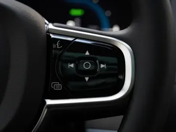 VOLVO XC90 T8 Ultra Bright Recharge Plug-In Hybrid AWD