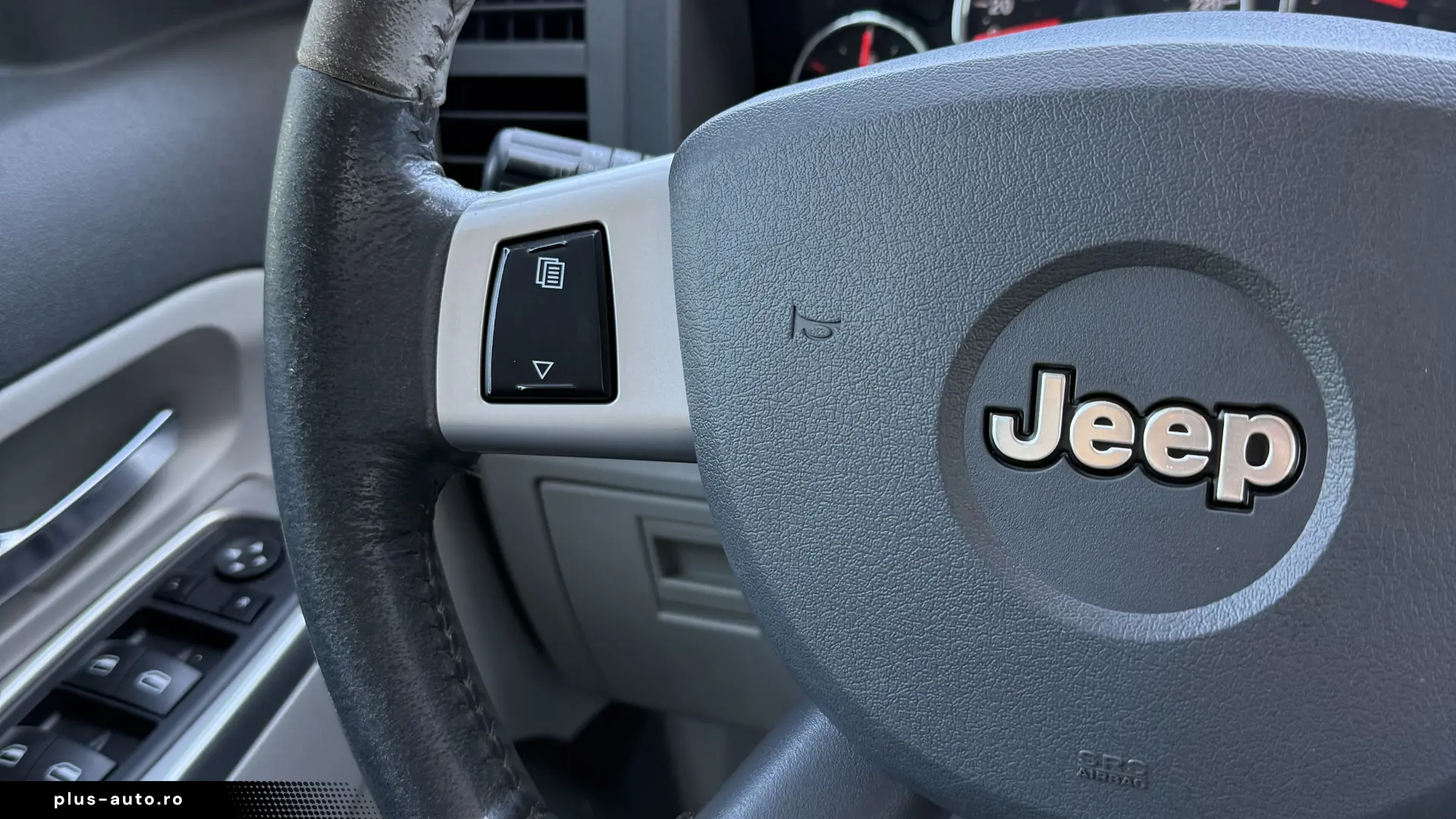 Jeep Cherokee 2.8 CRD Limited 4X4 Clima PDC Pilot euro 4