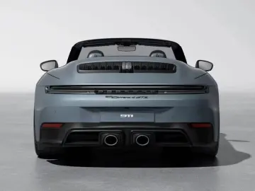 Porsche 992 911 Carrera 4 GTS Cabriolet