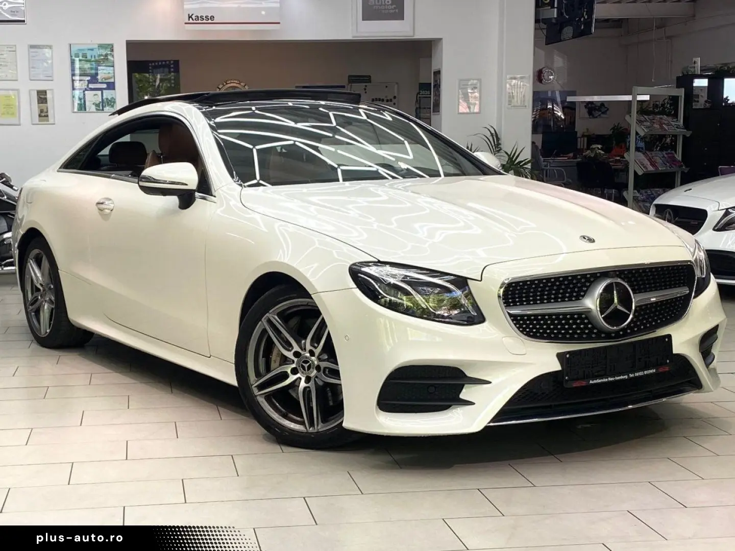 MERCEDES-BENZ E 300 Coupe AMG-Line Pano Leder RueFaK&hellip;
